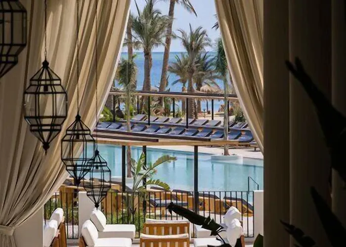 Hotel Serry 5*